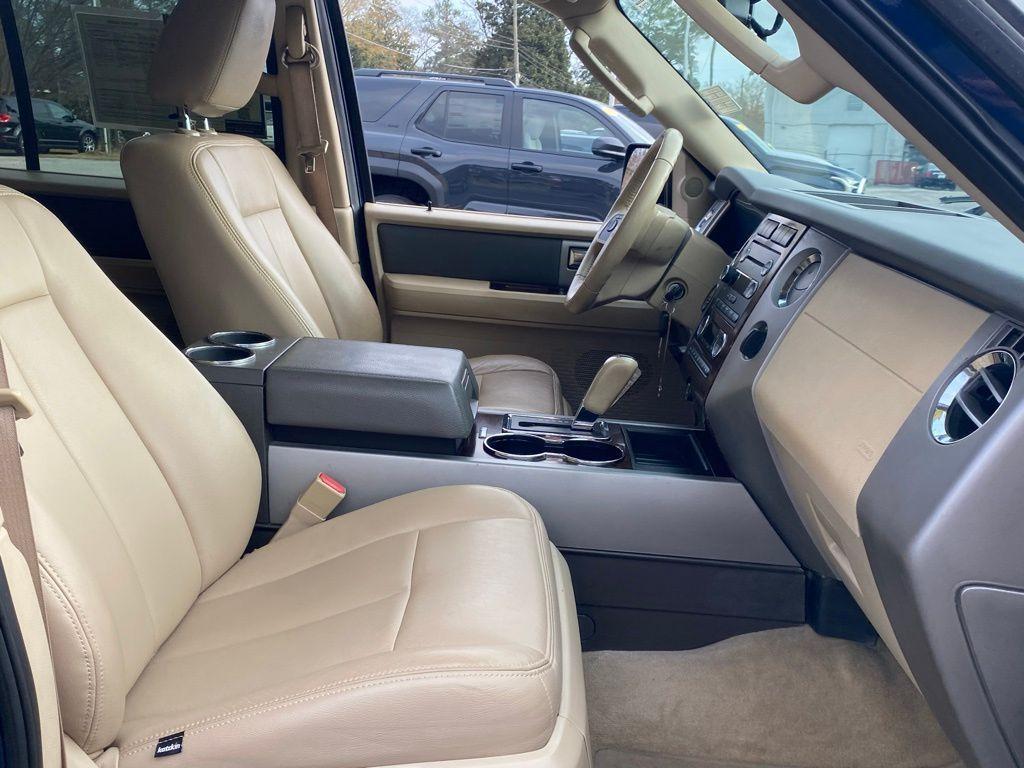 used 2011 Ford Expedition car, priced at $4,999