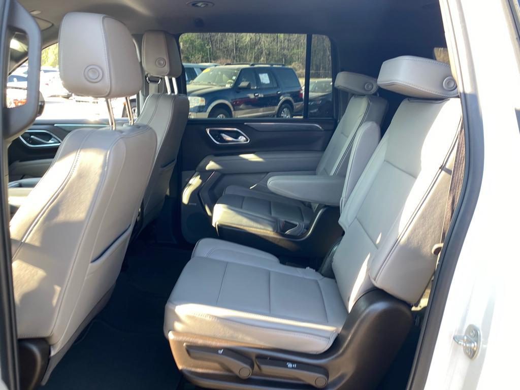 used 2023 GMC Yukon XL car, priced at $51,981