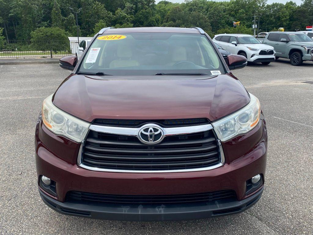 used 2014 Toyota Highlander car, priced at $18,517