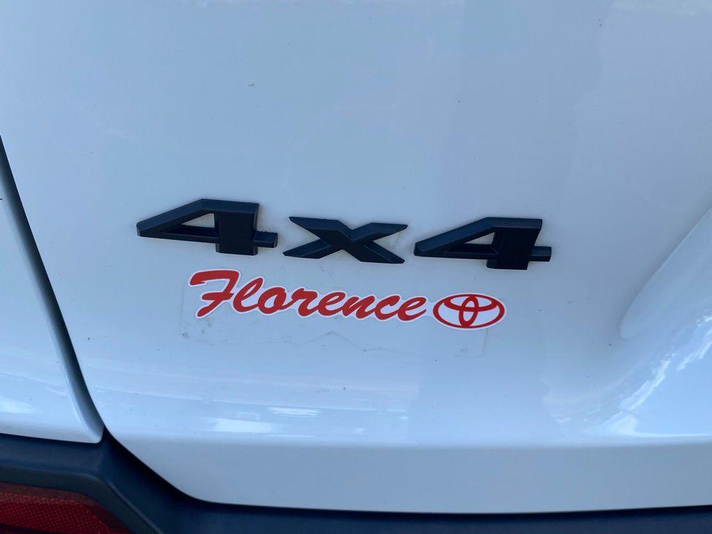 used 2020 Jeep Cherokee car, priced at $17,950