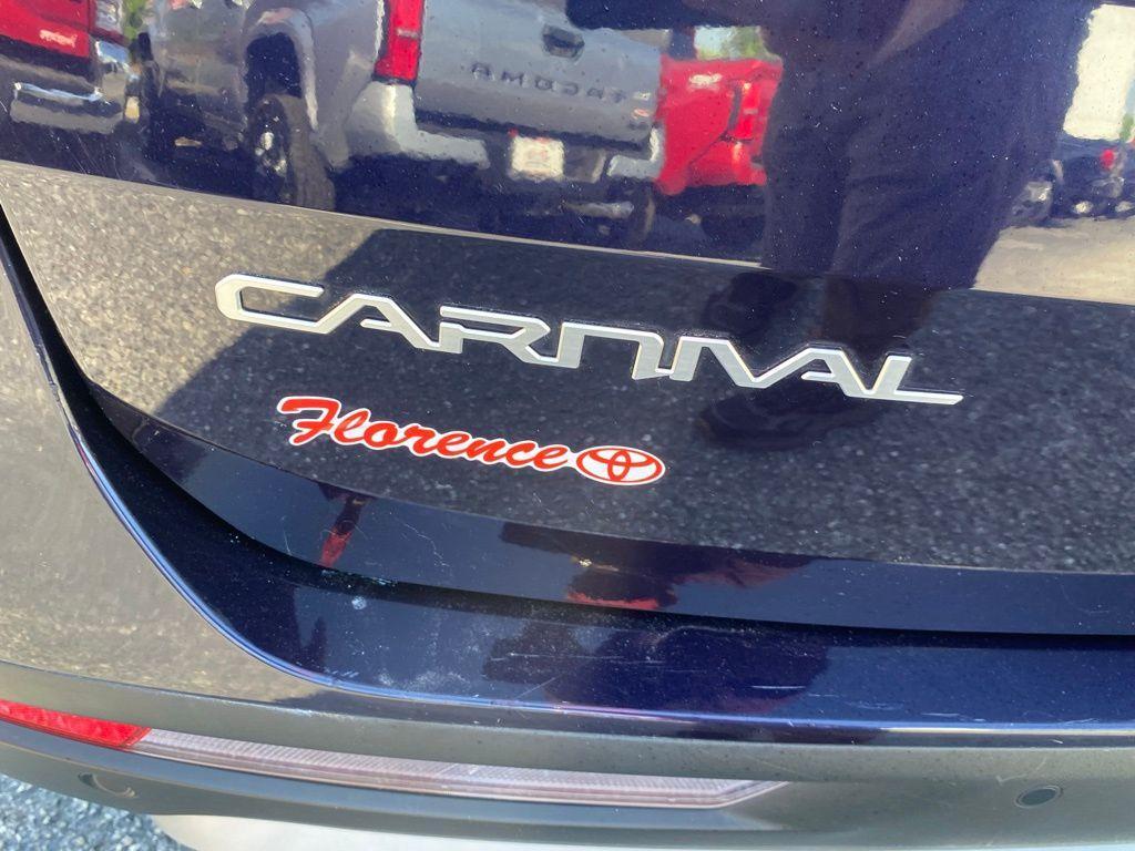 used 2023 Kia Carnival car, priced at $26,238