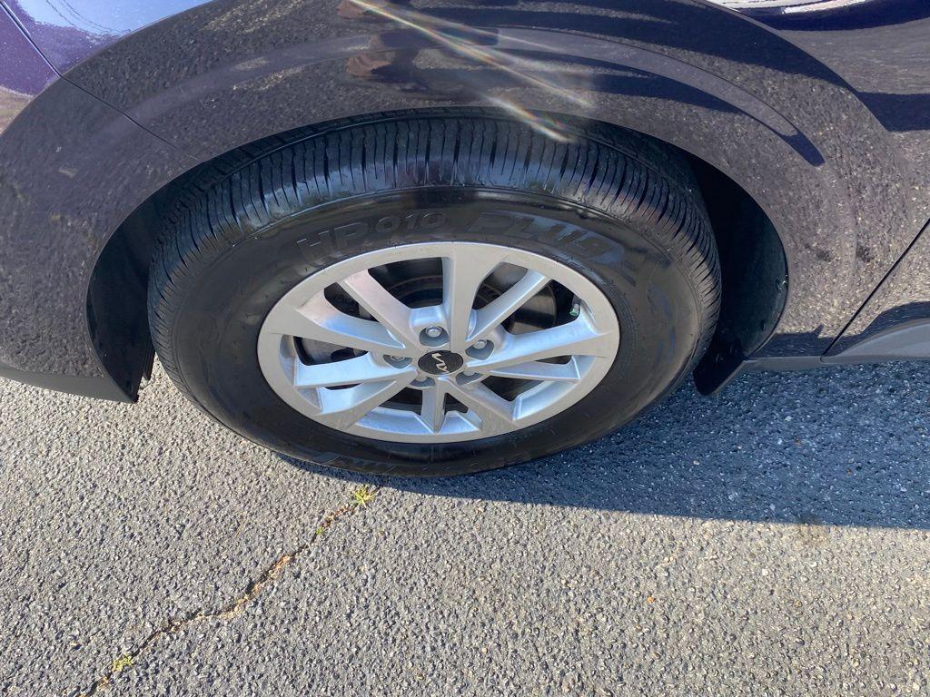 used 2023 Kia Carnival car, priced at $26,238
