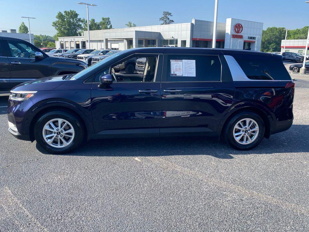 used 2023 Kia Carnival car, priced at $26,238