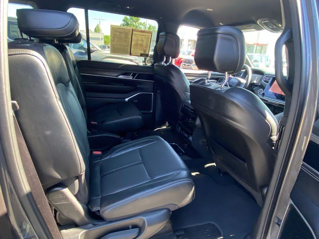 used 2024 Jeep Wagoneer car, priced at $40,998