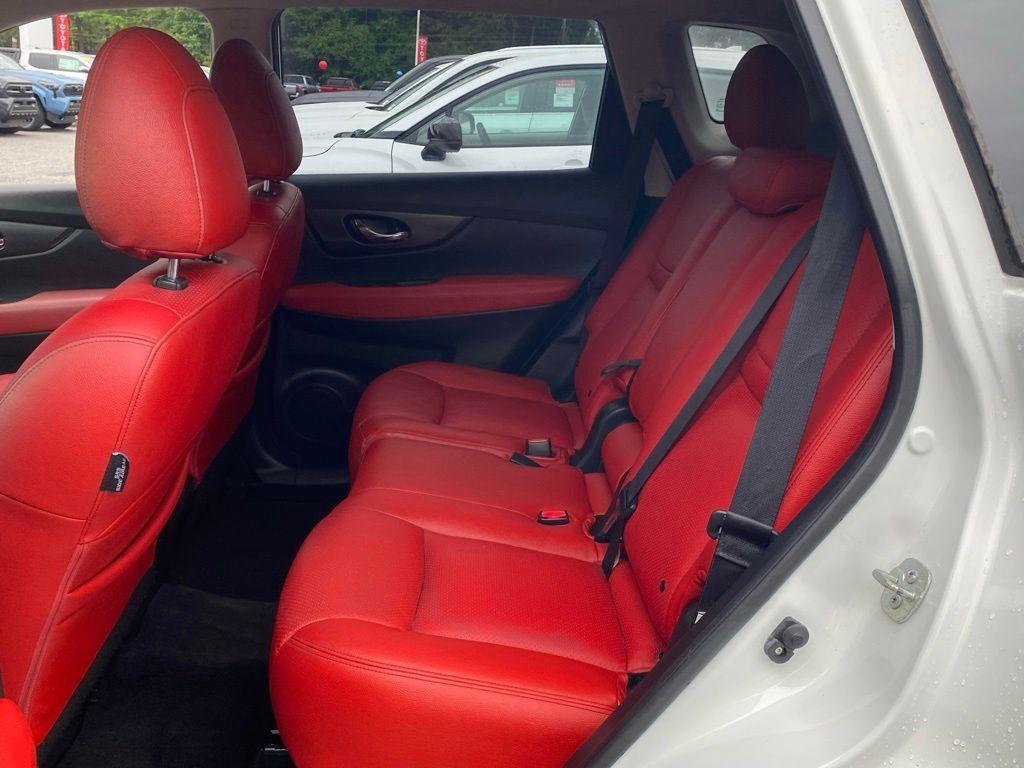 used 2019 Nissan Rogue car, priced at $17,636