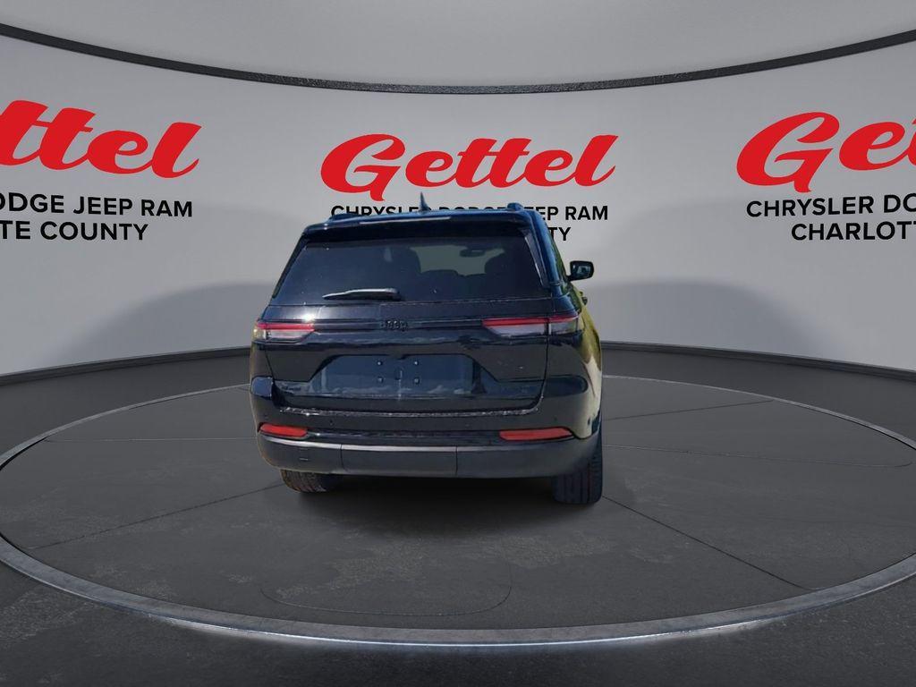 new 2025 Jeep Grand Cherokee car, priced at $40,191