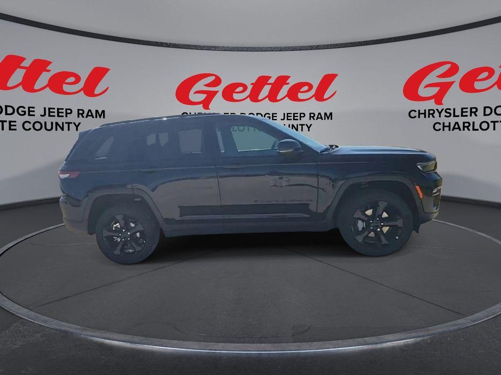 new 2025 Jeep Grand Cherokee car, priced at $40,191