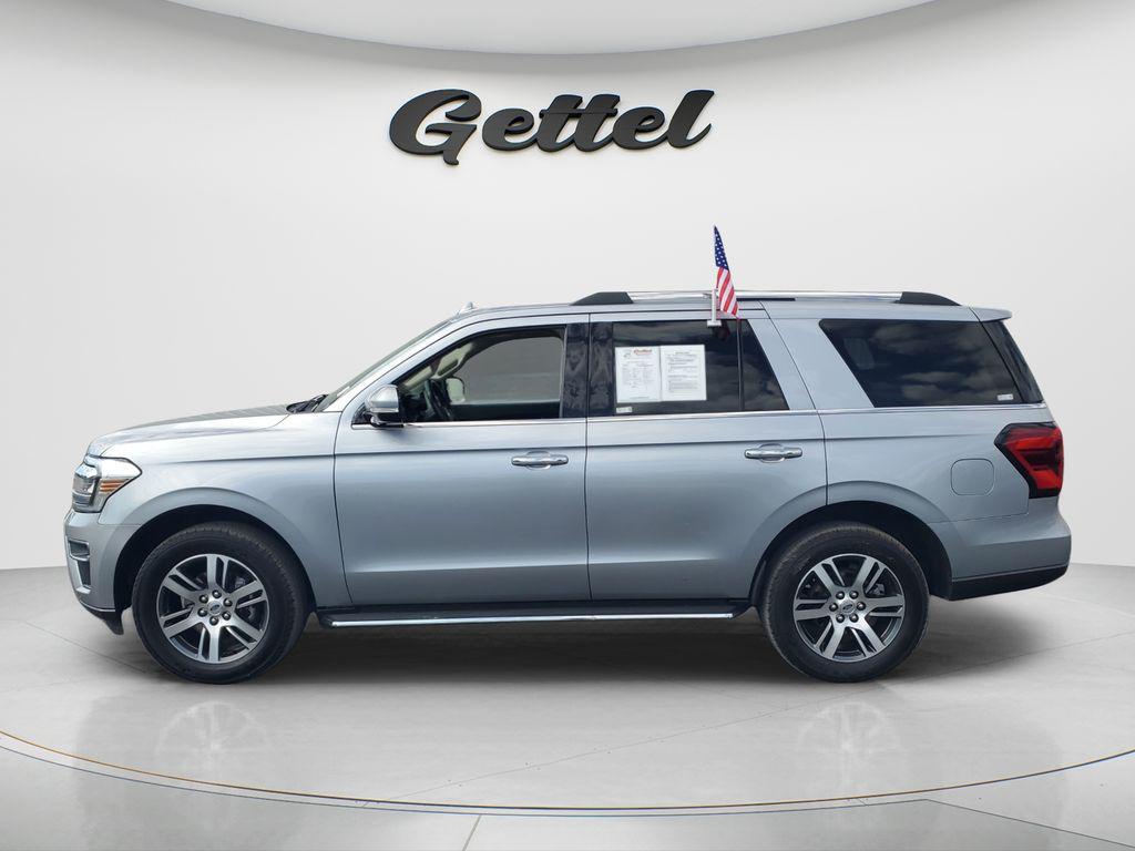 used 2023 Ford Expedition car, priced at $39,364