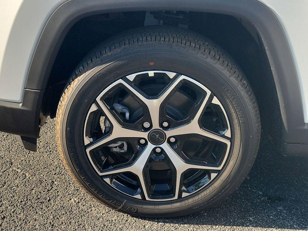 new 2026 Jeep Compass car, priced at $26,414