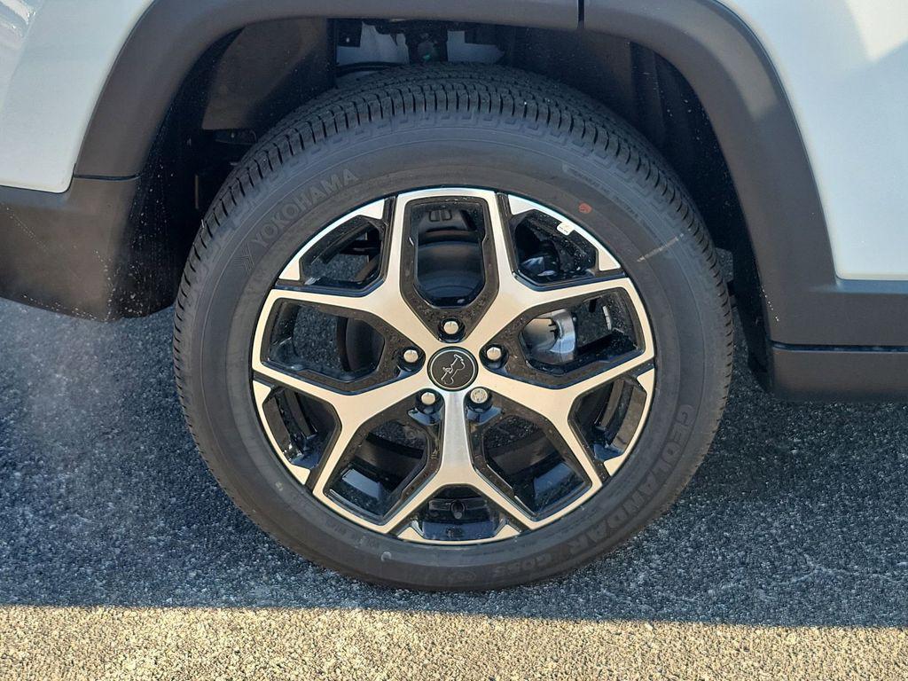 new 2026 Jeep Compass car, priced at $26,414