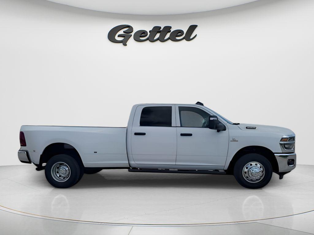 new 2025 Ram 3500 car, priced at $63,918