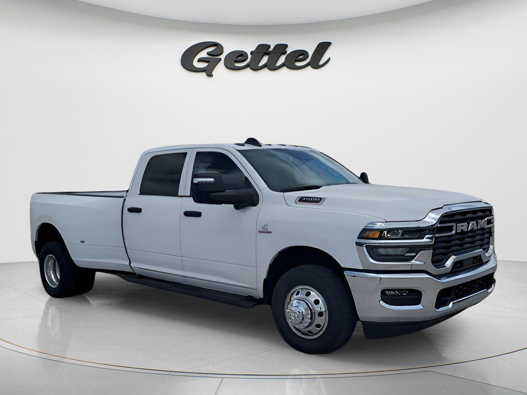 new 2025 Ram 3500 car, priced at $63,918