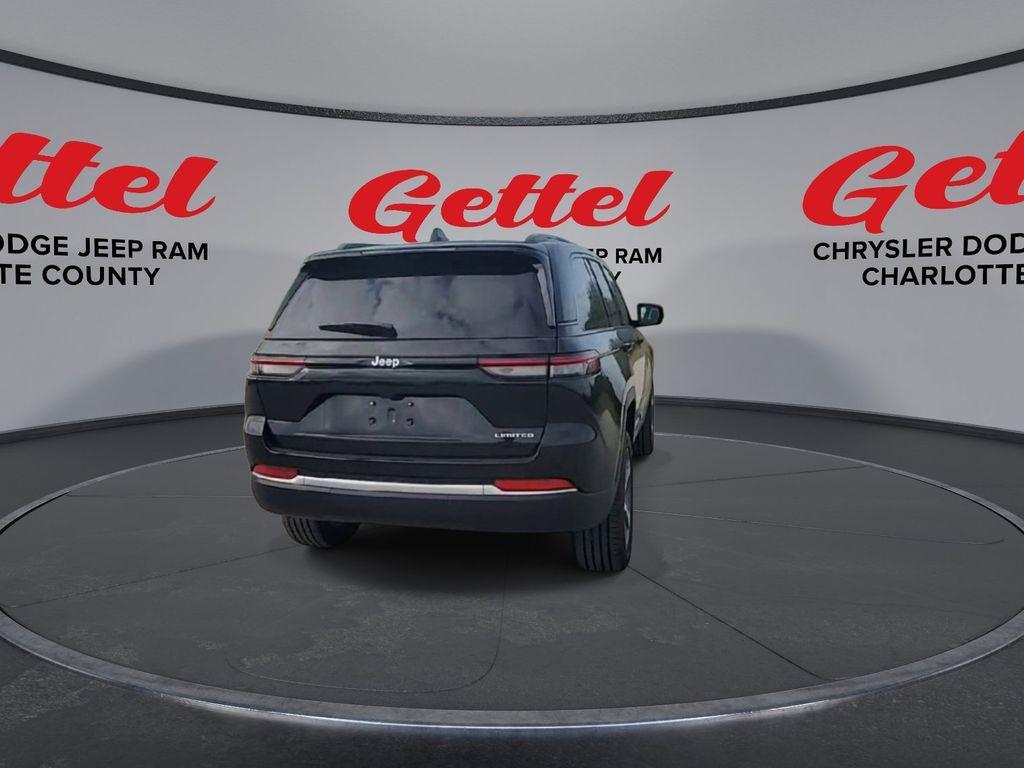 new 2026 Jeep Grand Cherokee car, priced at $46,210