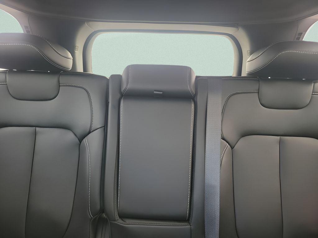 new 2026 Jeep Grand Cherokee car, priced at $40,285