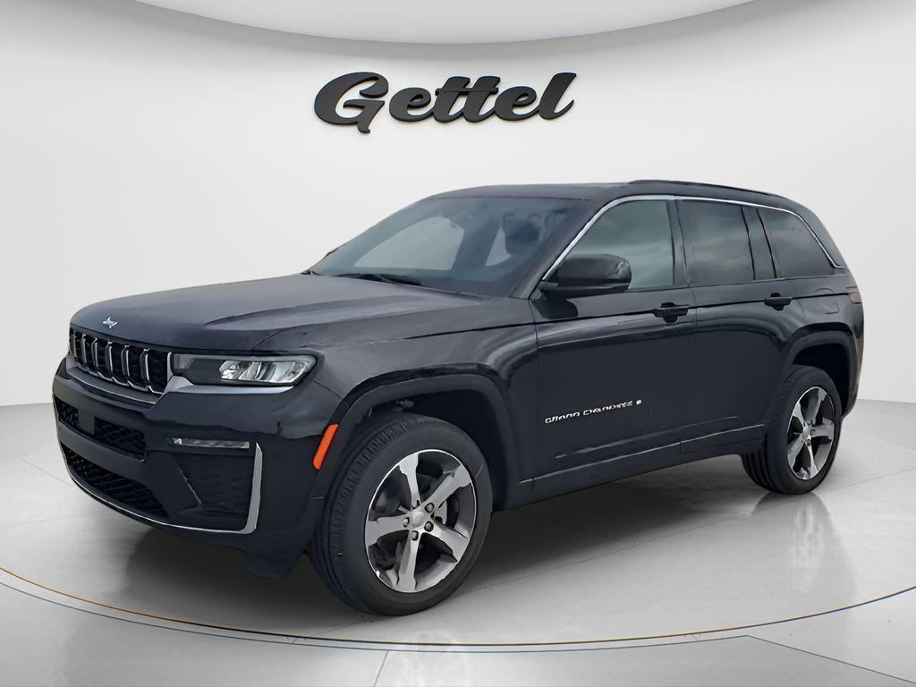 new 2026 Jeep Grand Cherokee car, priced at $40,285