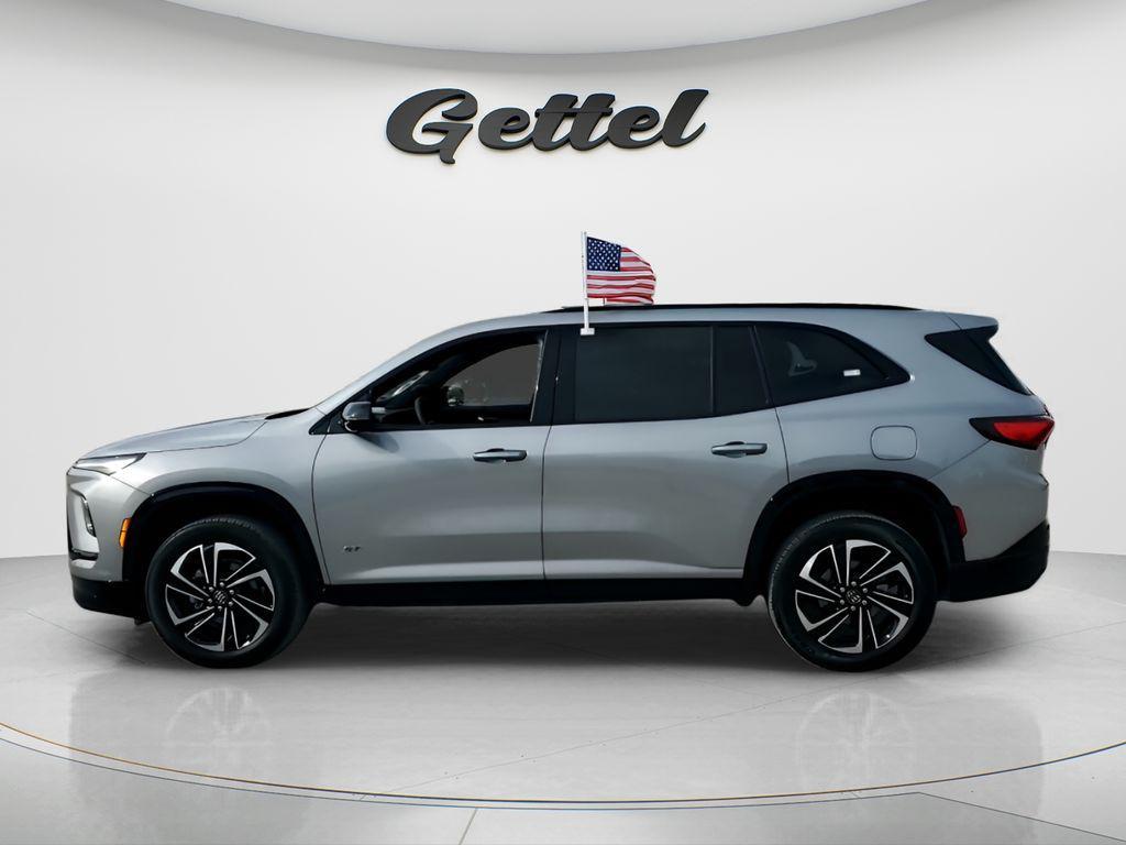 used 2025 Buick Enclave car, priced at $36,294