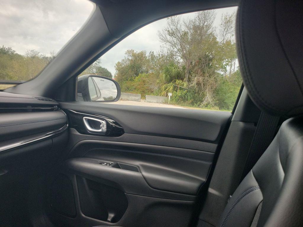 new 2026 Jeep Compass car, priced at $27,642