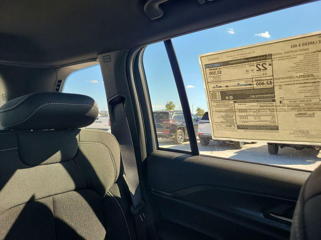 new 2025 Jeep Grand Cherokee car, priced at $34,116