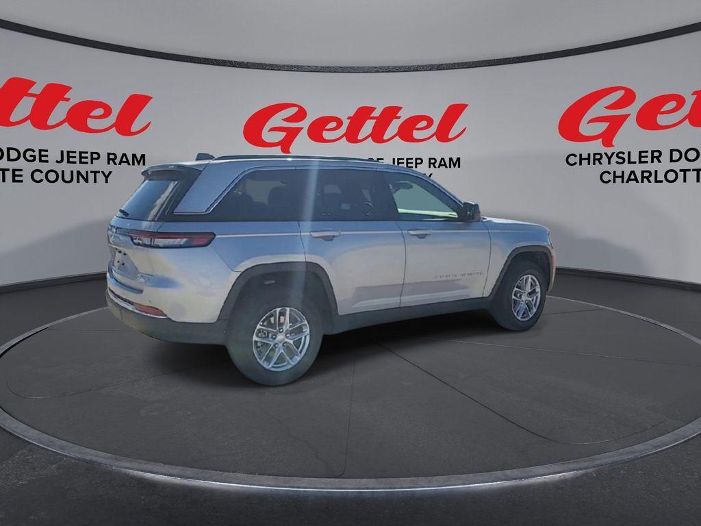 new 2025 Jeep Grand Cherokee car, priced at $34,116