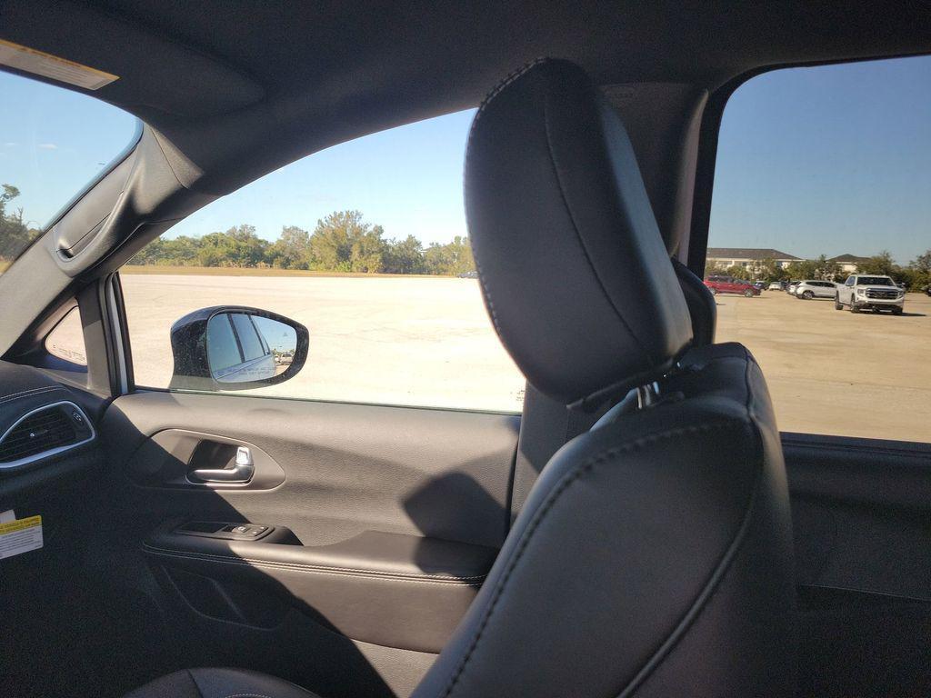 new 2026 Chrysler Pacifica car, priced at $40,649