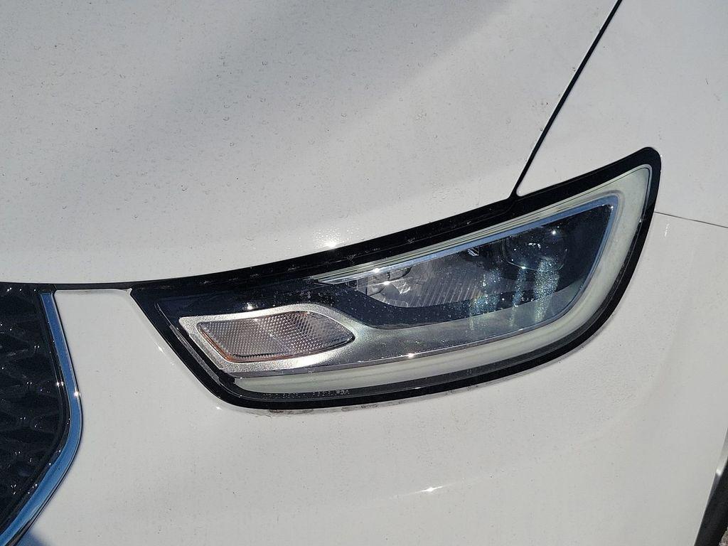 new 2026 Chrysler Pacifica car, priced at $40,649