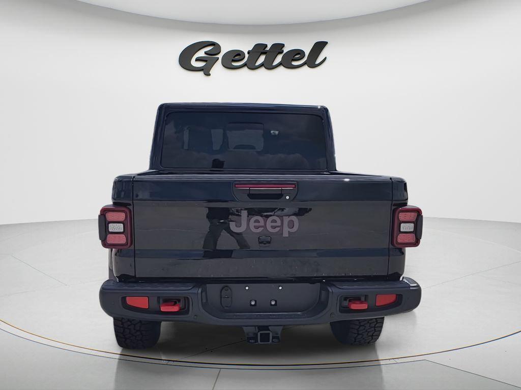 new 2026 Jeep Gladiator car, priced at $53,302