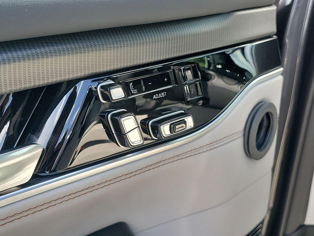 new 2026 Jeep Grand Wagoneer car, priced at $97,142