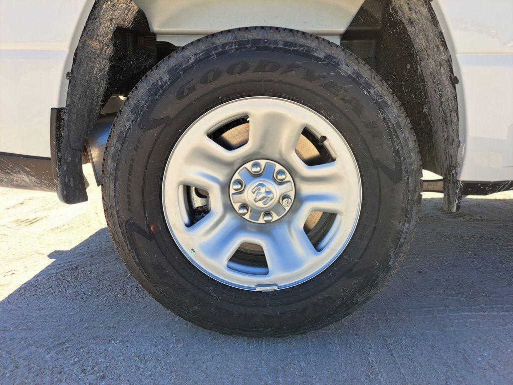 new 2025 Ram 1500 car, priced at $38,277