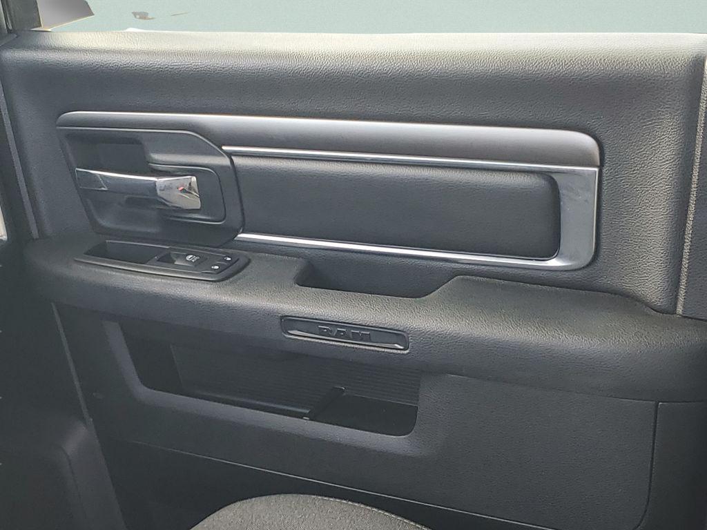 used 2021 Ram 1500 Classic car, priced at $27,656
