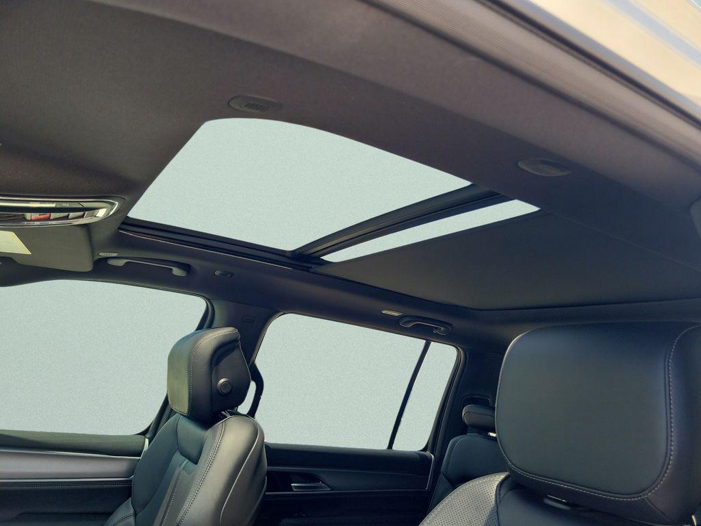 new 2026 Jeep Grand Wagoneer car, priced at $77,709
