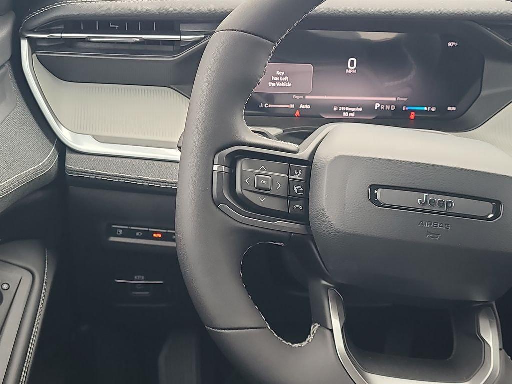 new 2026 Jeep Cherokee car, priced at $38,669