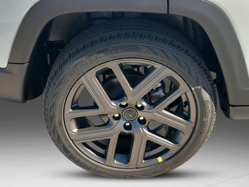 new 2026 Jeep Compass car, priced at $29,444