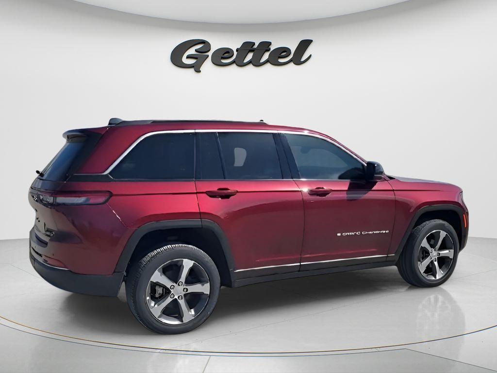 new 2026 Jeep Grand Cherokee car, priced at $39,939