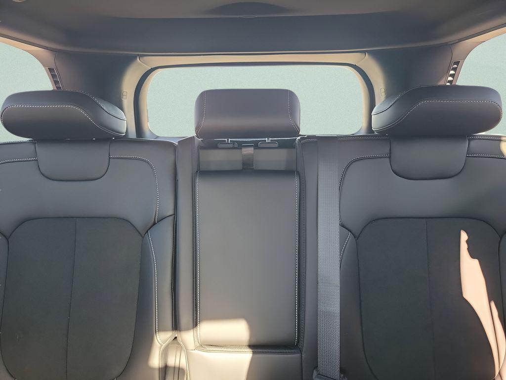 new 2026 Jeep Grand Cherokee car, priced at $45,655