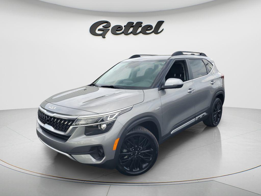 used 2023 Kia Seltos car, priced at $23,467
