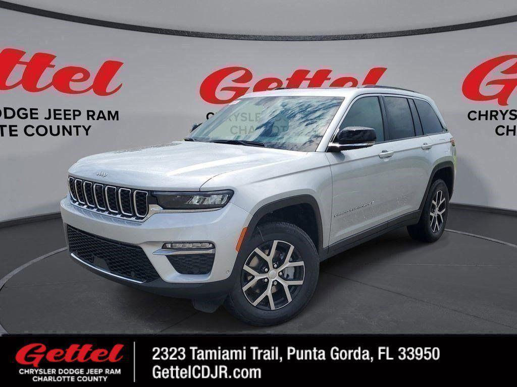 new 2025 Jeep Grand Cherokee car, priced at $39,795