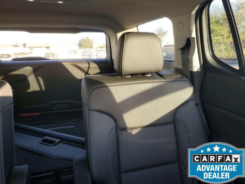 used 2022 GMC Acadia car, priced at $27,131