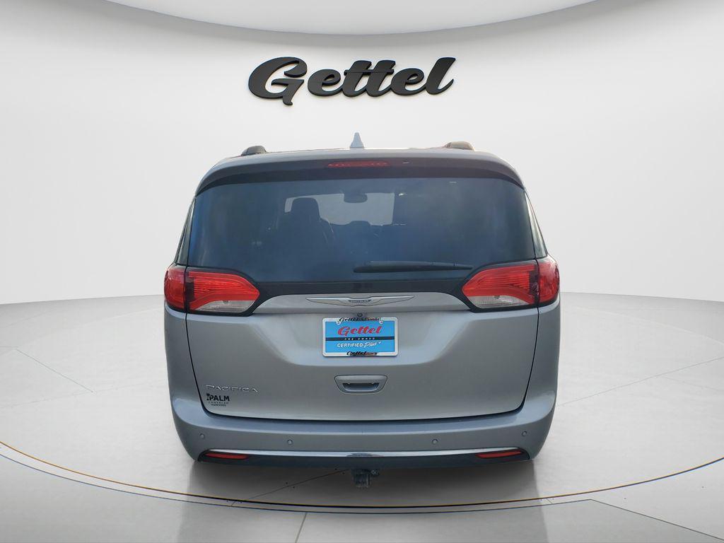 used 2017 Chrysler Pacifica car, priced at $12,475