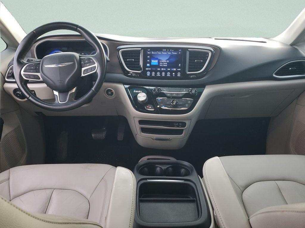 used 2017 Chrysler Pacifica car, priced at $12,475