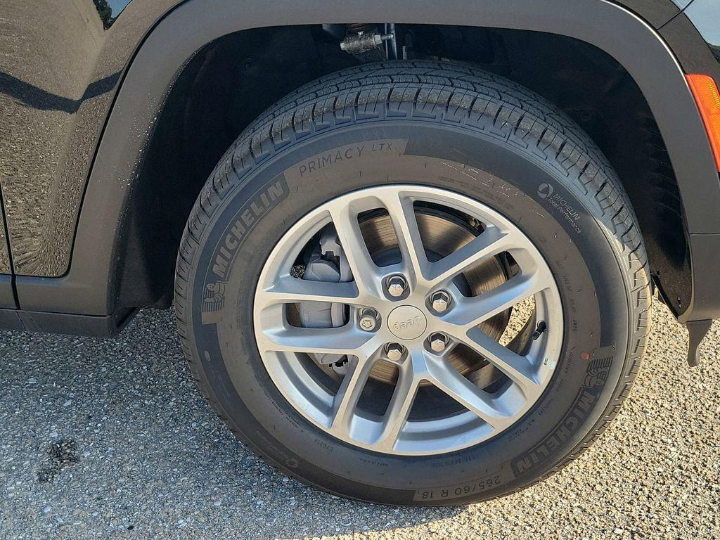 new 2025 Jeep Grand Cherokee car, priced at $36,866