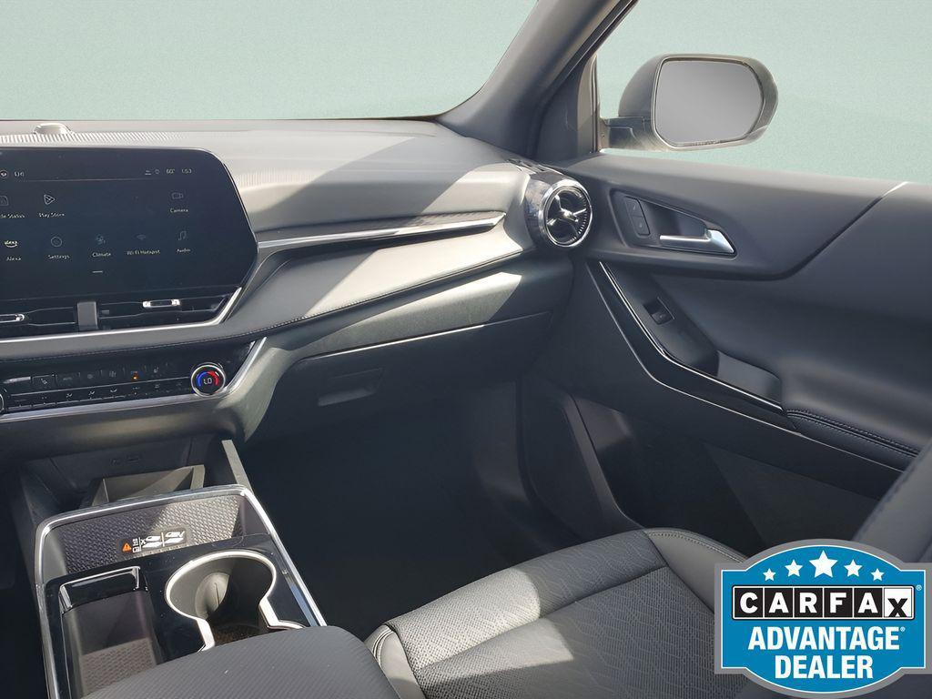 used 2025 Chevrolet Equinox car, priced at $23,041