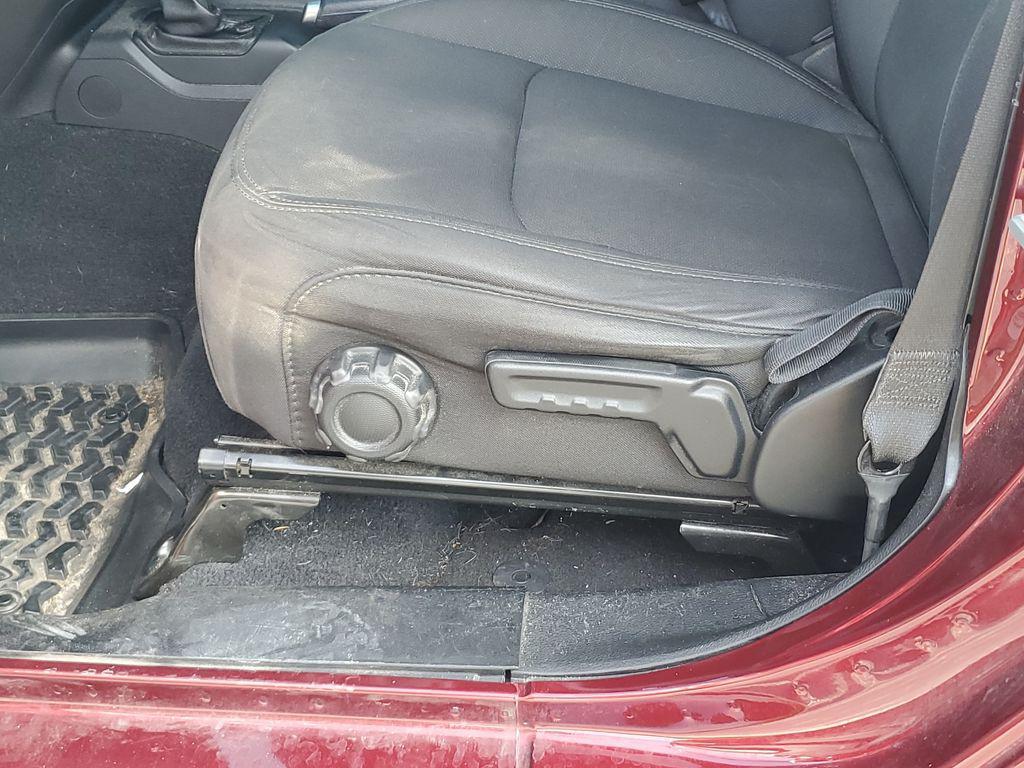 used 2021 Jeep Gladiator car, priced at $27,298