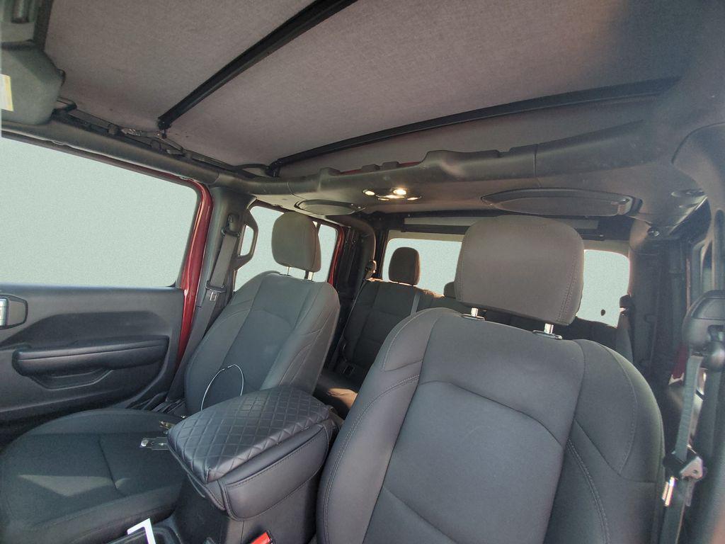 used 2021 Jeep Gladiator car, priced at $27,298