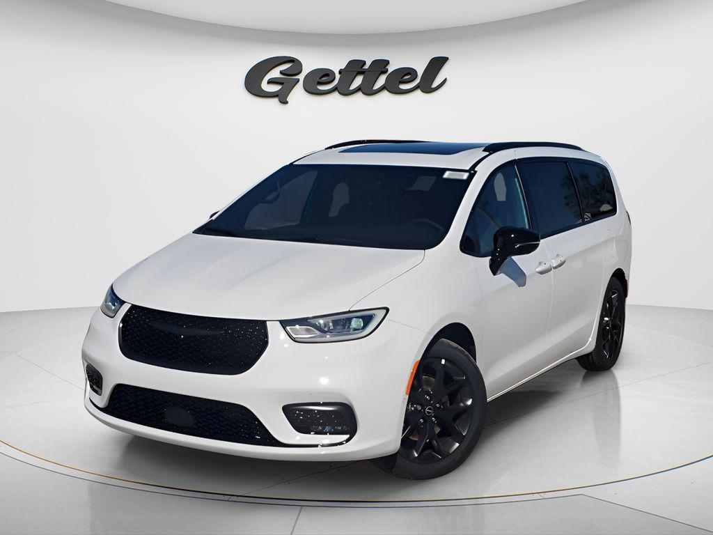 new 2026 Chrysler Pacifica car, priced at $45,479