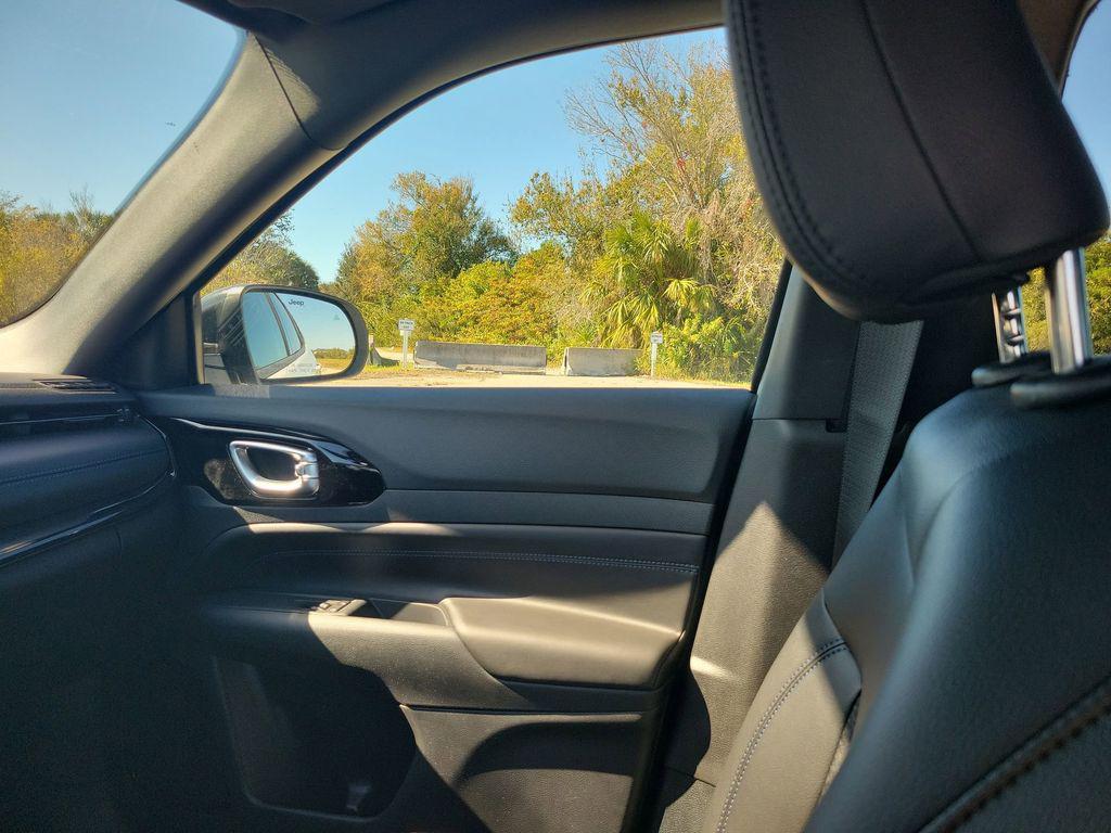 new 2026 Jeep Compass car, priced at $30,050