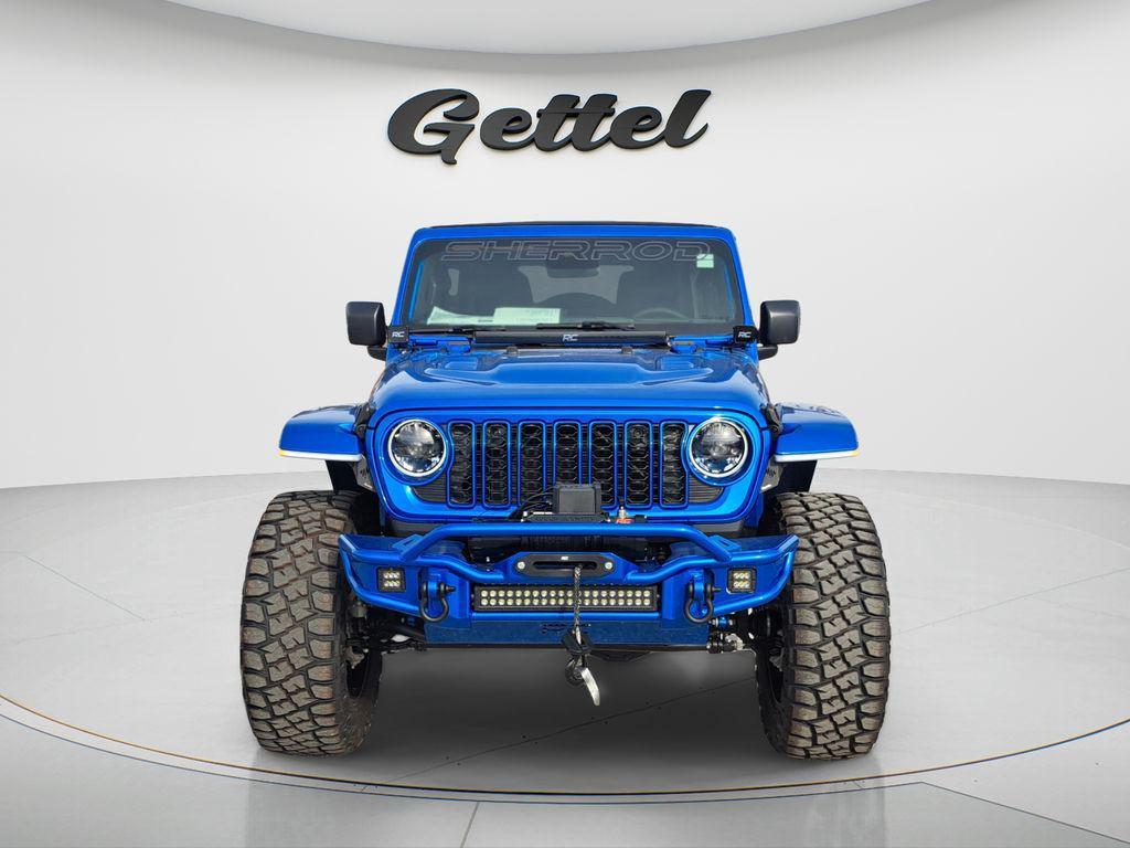 new 2025 Jeep Wrangler car, priced at $75,642