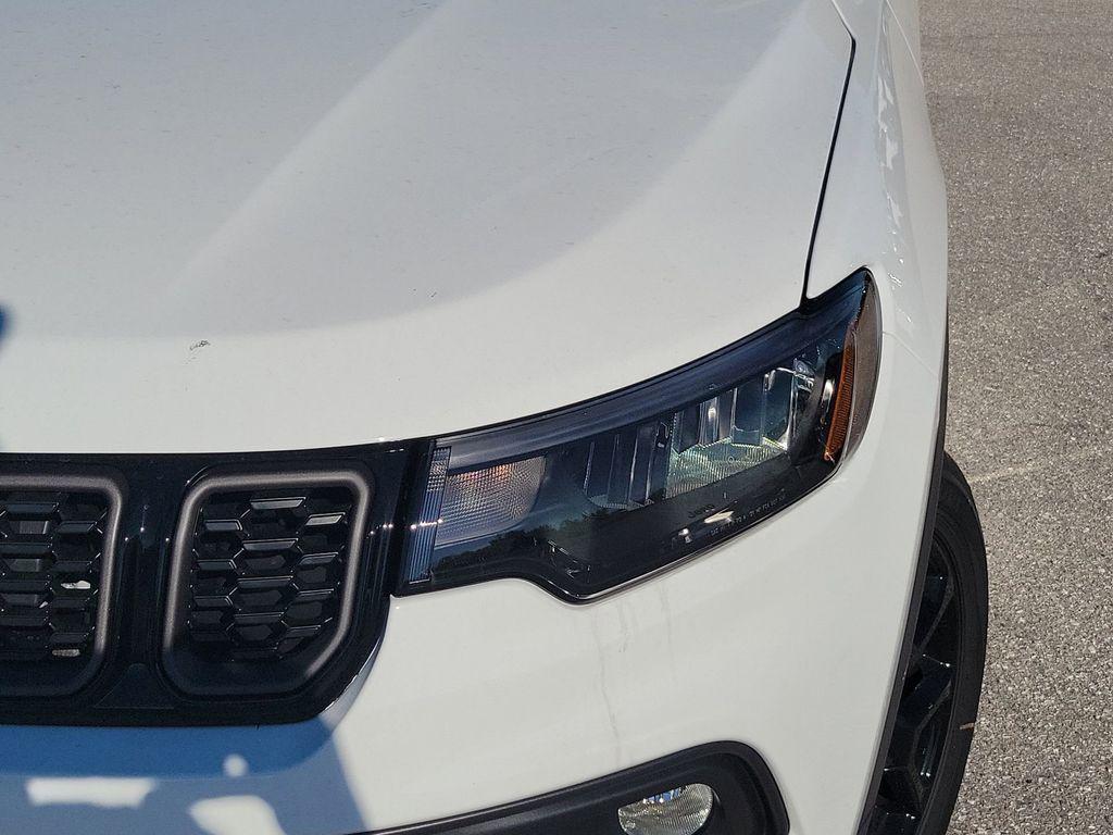 new 2026 Jeep Compass car, priced at $27,518