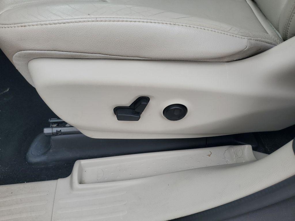 used 2017 Chrysler Pacifica car, priced at $11,197