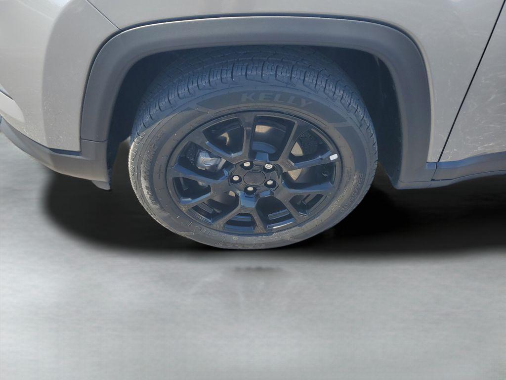 used 2022 Jeep Compass car, priced at $23,047
