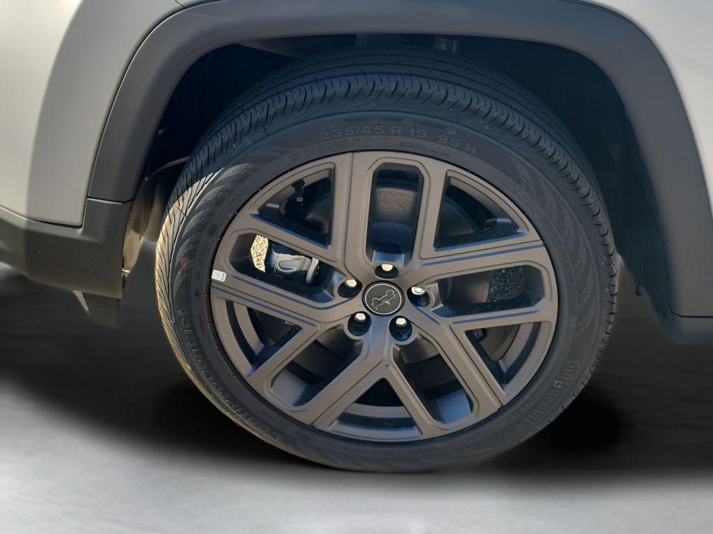 new 2026 Jeep Compass car, priced at $30,992